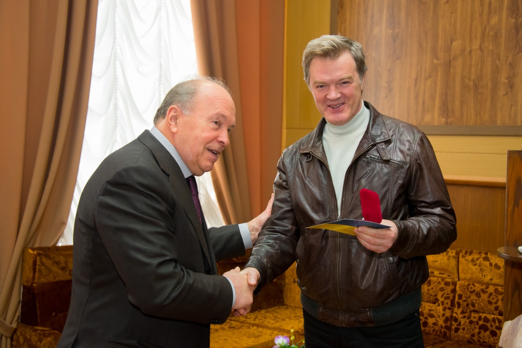GUSAK-2702.JPG